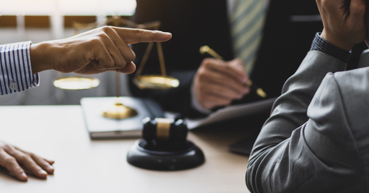 Read more about the article Top 7 Common Property Disputes in India and How to Resolve Them Legally